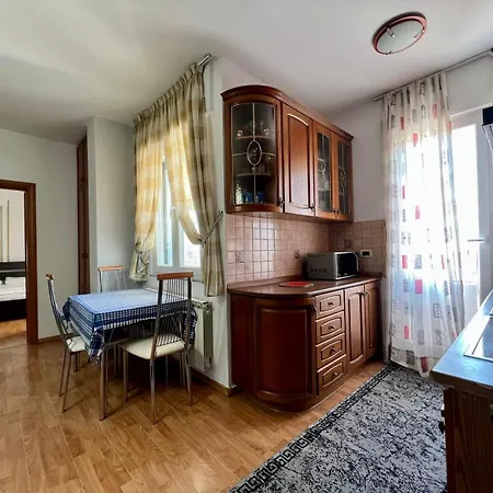 Apartment Flori Penthouse Center P2 Tirana